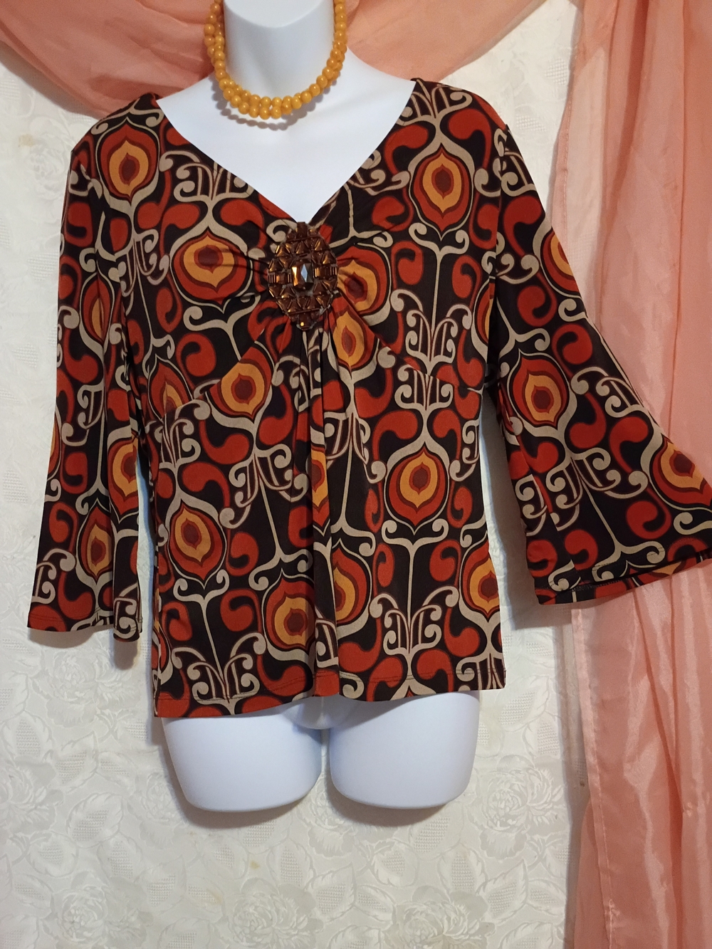 Apt. 9 Ladies Rust Multi Geo V-Neck Bell Sleeve Blouse with Stud Accents Sz MP